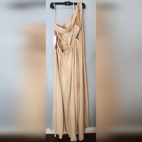 Mac Duggal FLOAT ONE SHOULDER OPEN BACK FLOWY GOWN size 12 (#39) - Picture 13 of 16